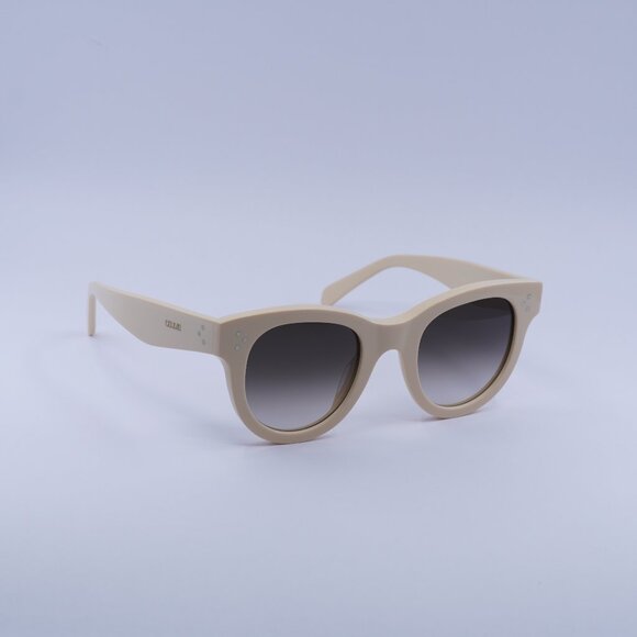 Celine CL4003IN 24F Sunglasses White Cat Eye Frame, Brown Gradient Lenses - Picture 1 of 11